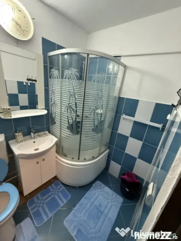 Garsonieră decomandata, 32 mp utili, zona Rovine - Craiova (Dolj)