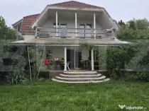 Casa 5 camere , 300 mp; Teren - 2000 mp . Viile Satu Mare