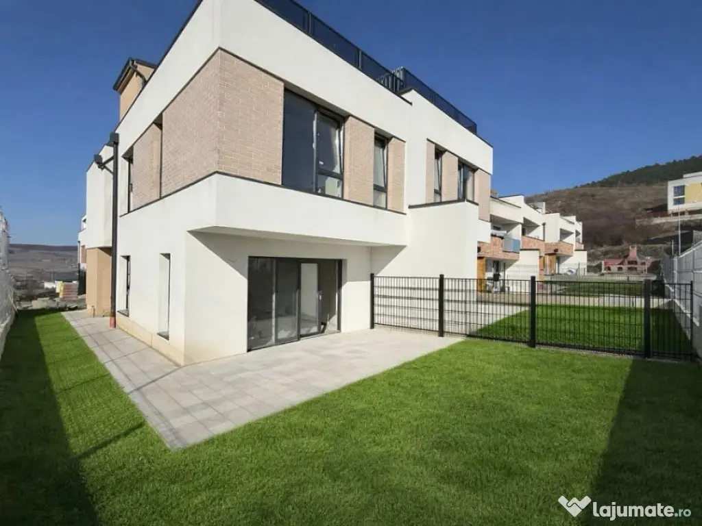 Duplex de vanzare in apropriere centrului comercial VIVO !!!