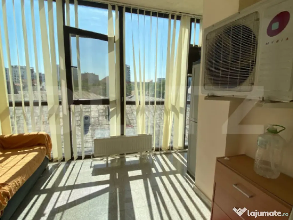 Apartament, 2 camere de închiriat - Campus Palas