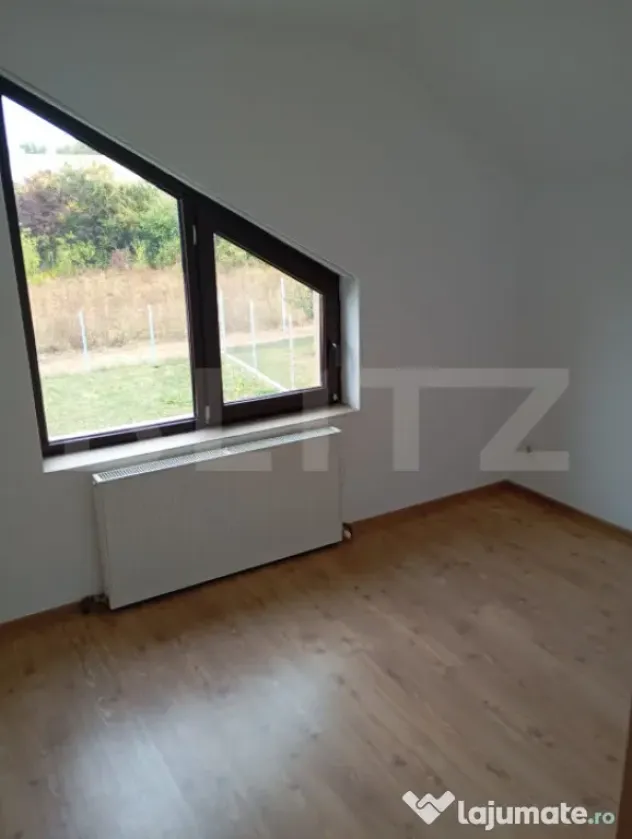 Casă 4 camere, 150 mp, Aleea Manastirii