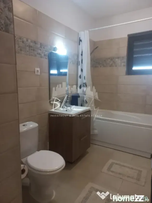 Campus -Studio decomandat cu bucătărie separată, loc de
