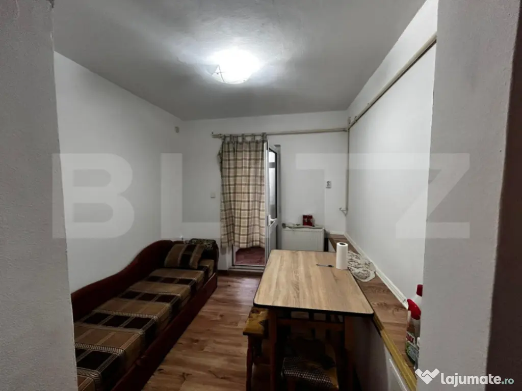 Apartament cu 2 camere, 55 mp, zona Centrala