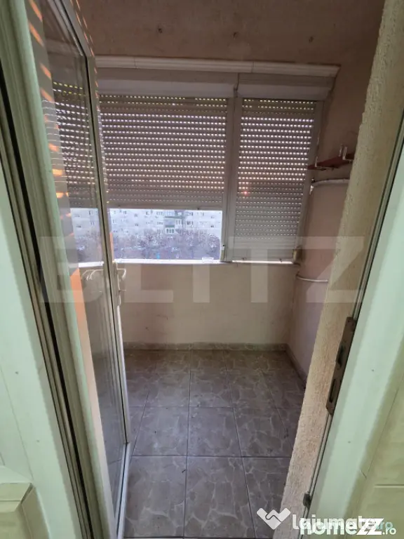 Apartament spațios cu 3 camere, 66 mp utili, etaj intermedi - Oradea (Bihor)