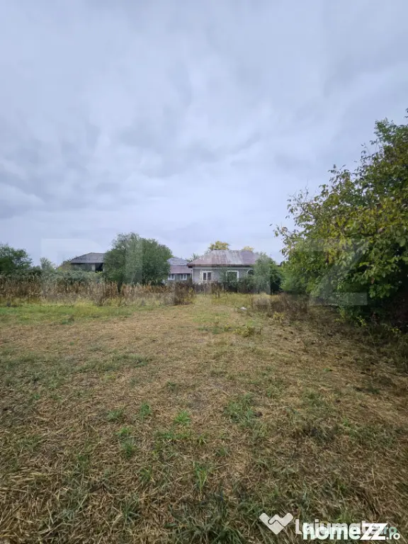 Proprietate de vanzare, 1000 mp, sat Gârleni