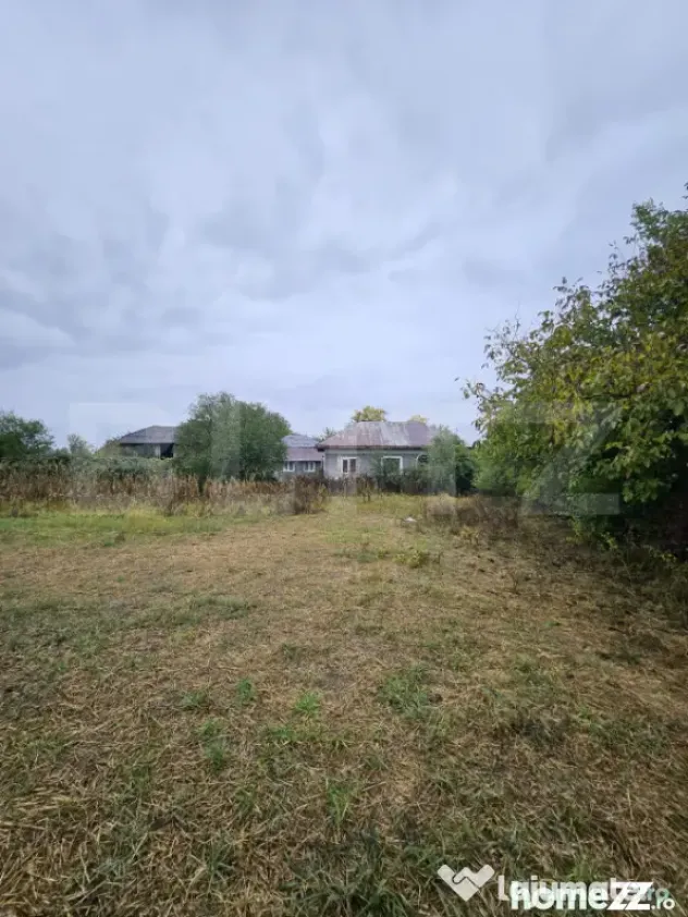 Proprietate de vanzare, 1000 mp, sat Gârleni