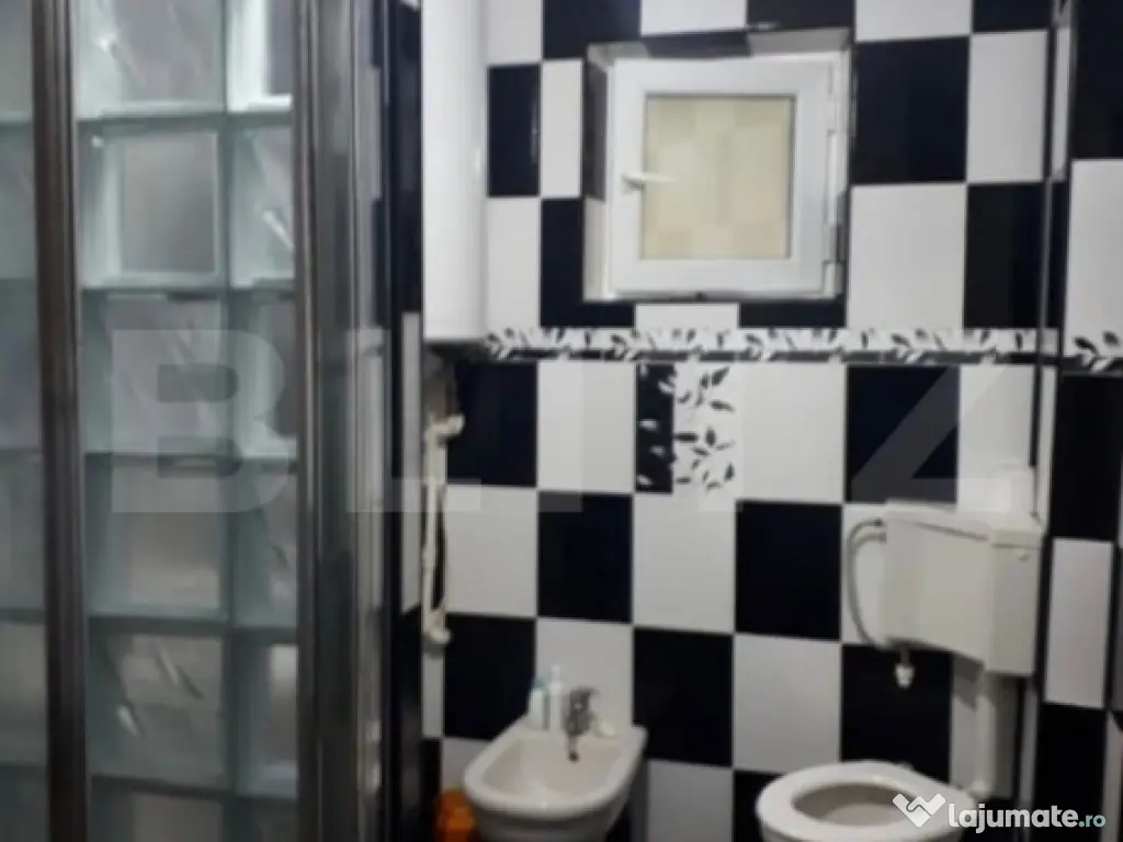 Casa cu piscina P+M, 1.368 mp teren, Leamna de Sus