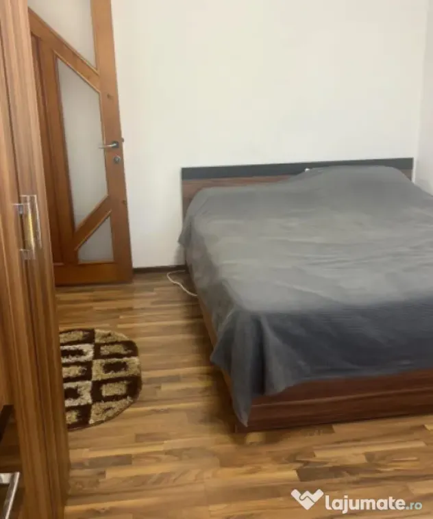Casa P+1 240 mp utilii, ( doua apartamente 1200 mp teren ,zo