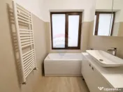 Casa cu 5 camere de inchiriat, zona Becas 