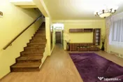 Casa cu 5 camere de inchiriat, zona Becas 