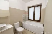 Casa cu 5 camere de inchiriat, zona Becas 