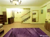 Casa cu 5 camere de inchiriat, zona Becas 