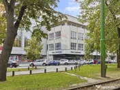 Cladire unica cu destinatii multiple de vanzare Ultracent... 