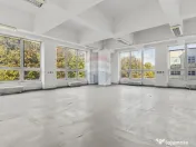 Cladire unica cu destinatii multiple de vanzare Ultracent... 