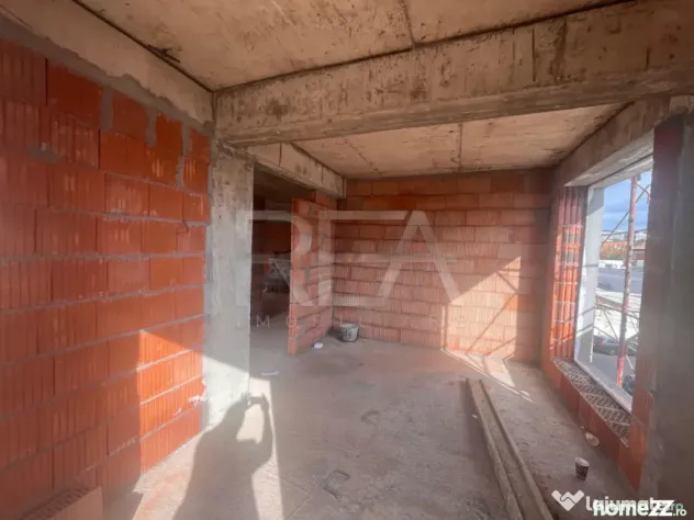 Apartament 2 camere bloc tip Boutique la 5 minute de Uniri