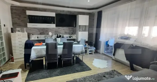 Apartament de vanzare, 3 camere,suprafata utila 66,75 mp, zo