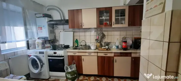 Apartament de vanzare, 3 camere,suprafata utila 66,75 mp, zo