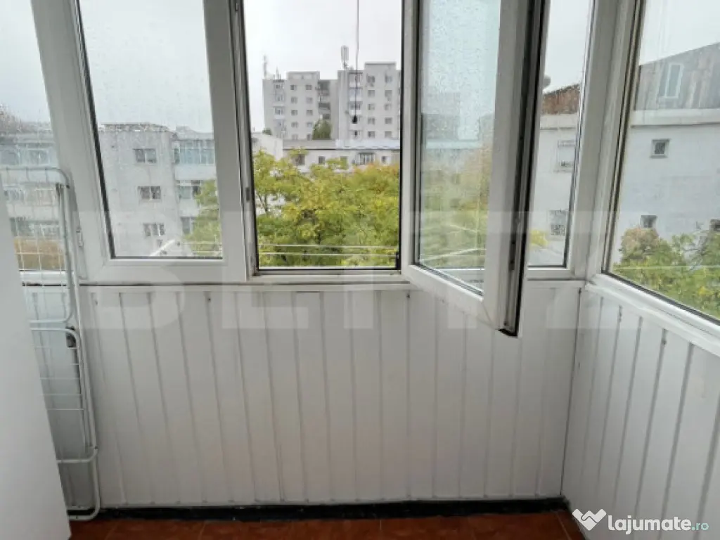 Apartament 3 camere, 80 mp, zona Galata