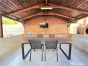 VILA LUX | ZONA BEVERLY HILLS | SANMARTIN | BIHOR 