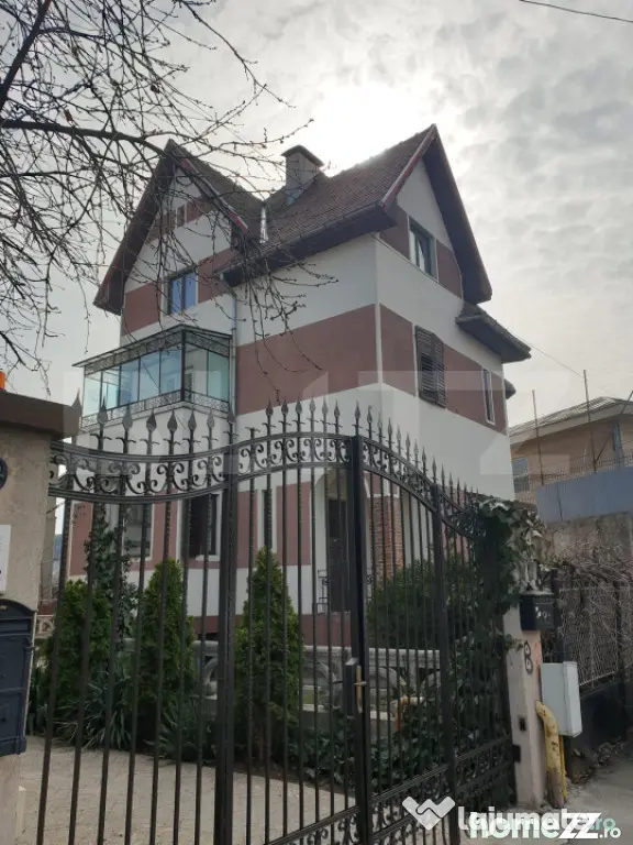 Casa individuala, 310,58 mp, zona Centru - Ploiesti (Prahova)