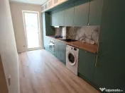 Apartament 3 camere semidecomandat zona Cetatii 