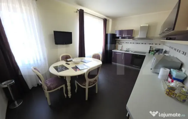 Apartament 110 mp, 3 camere cu parcare si boxa, Calea Moldov