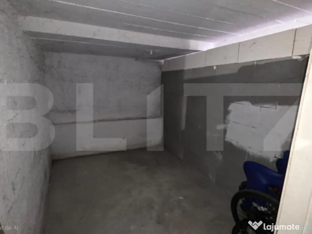 Apartament 110 mp, 3 camere cu parcare si boxa, Calea Moldov