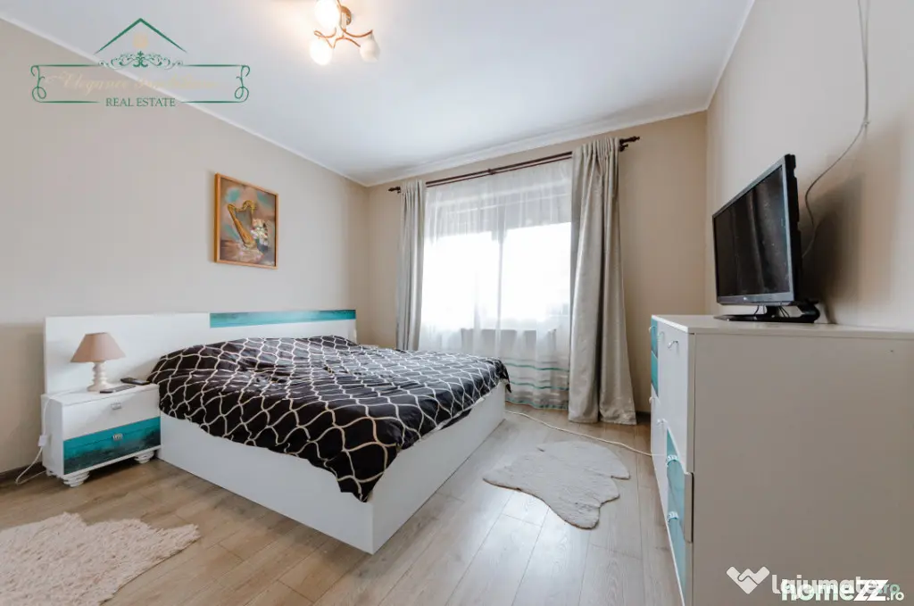 Casă/Vilă individuală modernă cu 4 Camere, Loc.Vladimire