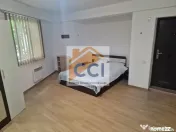 Garsonieră open-space de închiriat