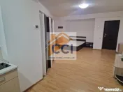 Garsonieră open-space de închiriat