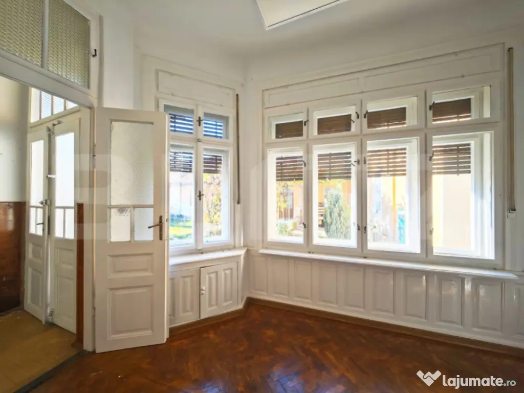 Apartament imens, 4 camere-Stil evreiesc autentic