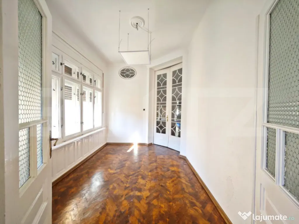 Apartament imens, 4 camere-Stil evreiesc autentic