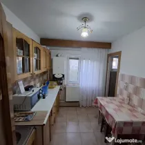 Apartament 3 camere – Zona Lidl Sud, Focșani