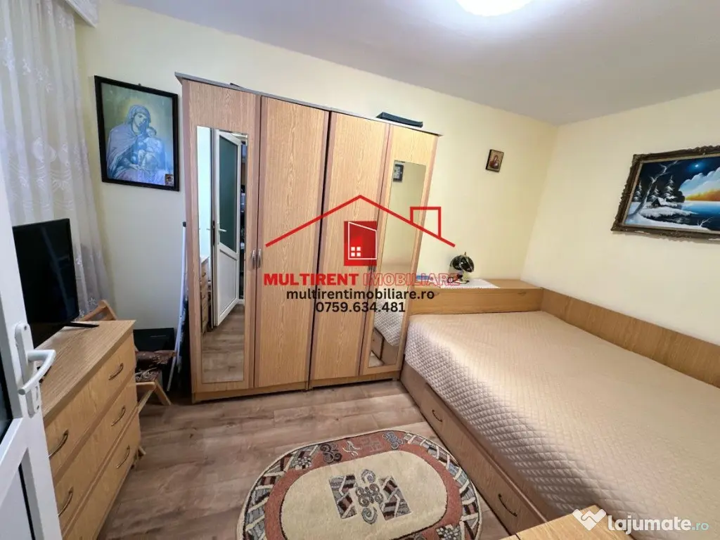 De vânzare – Apartament 3 camere, strada Neptun, etaj 2