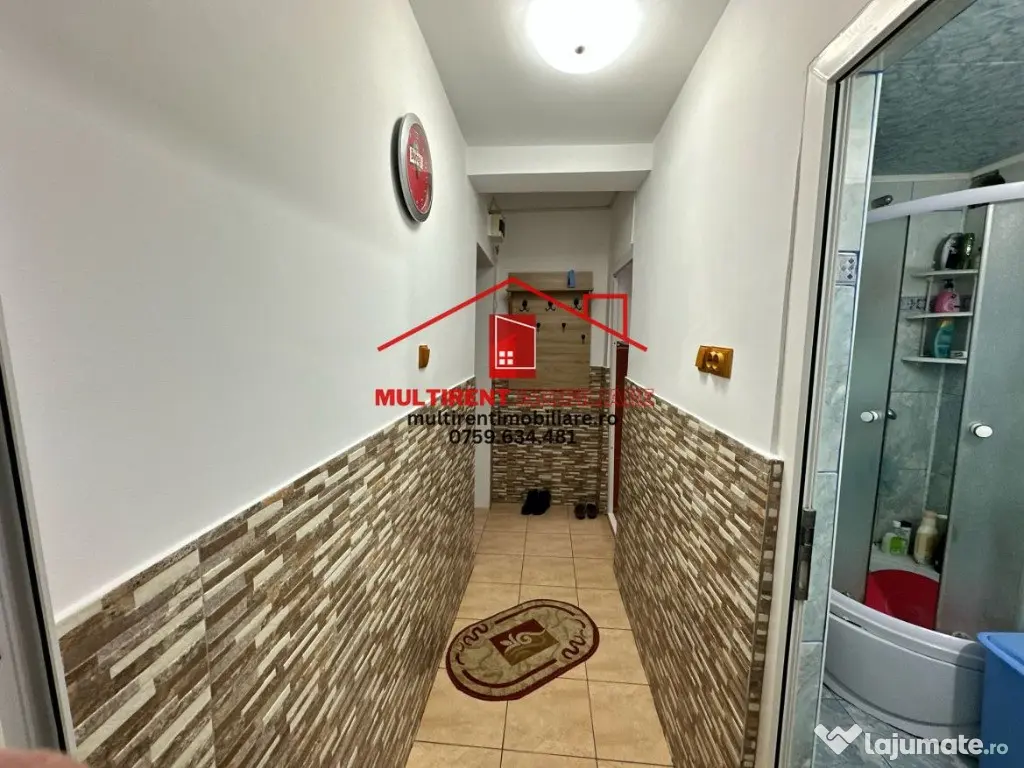 De vânzare – Apartament 3 camere, strada Neptun, etaj 2
