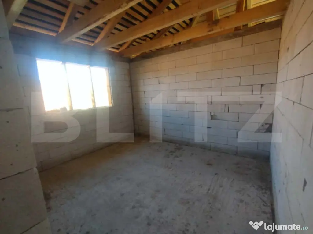 Casa cu 4 camere, 153 mp utili, teren 1000 mp extravilan, ut - Jelna (Bistrita-Nasaud)