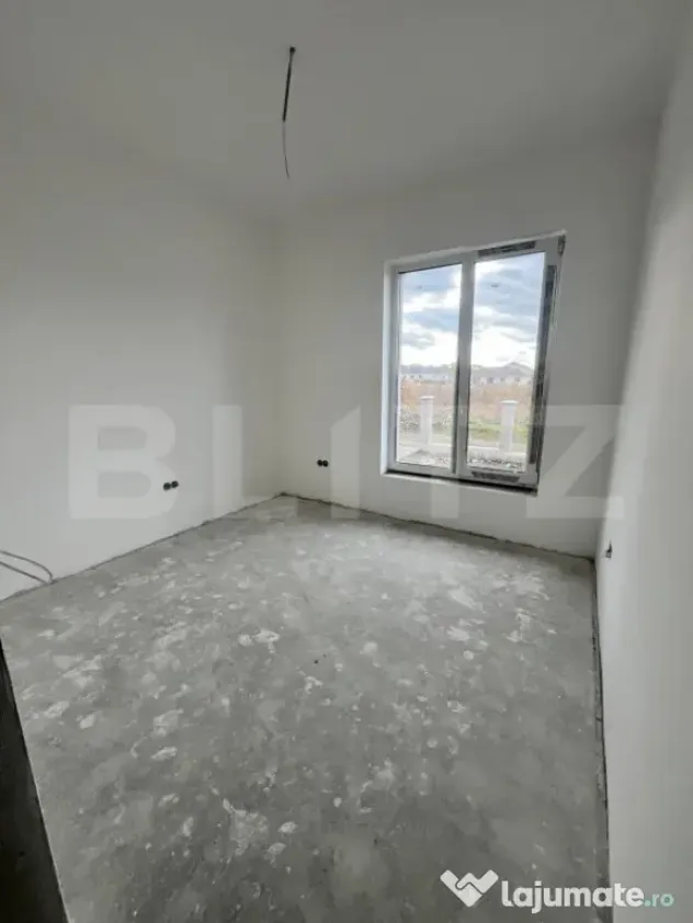 Casa individuala cu 5 ari teren, semifinisata, zona Aerodrom