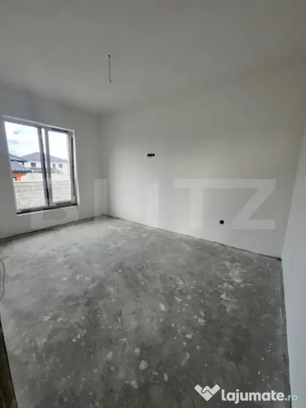 Casa individuala cu 5 ari teren, semifinisata, zona Aerodrom