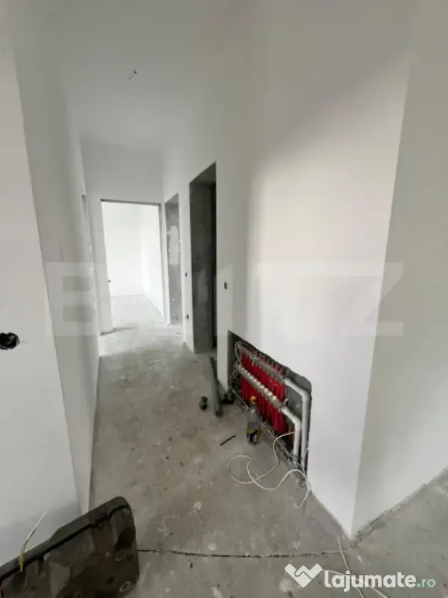 Casa individuala cu 5 ari teren, semifinisata, zona Aerodrom