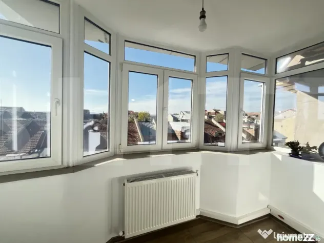 Apartament de 2 camere, 60 mp, zona Piata Mare