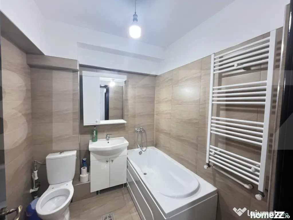 Apartament de 2 camere, 60 mp, zona Piata Mare
