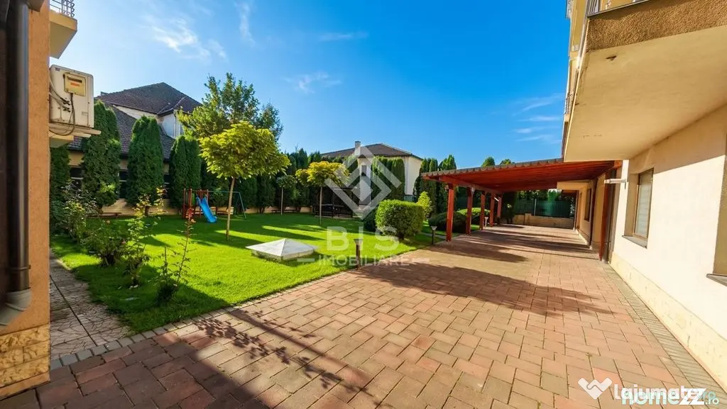 Apartament 3 camere - Centrul Bistriței, lângă Liceul ...