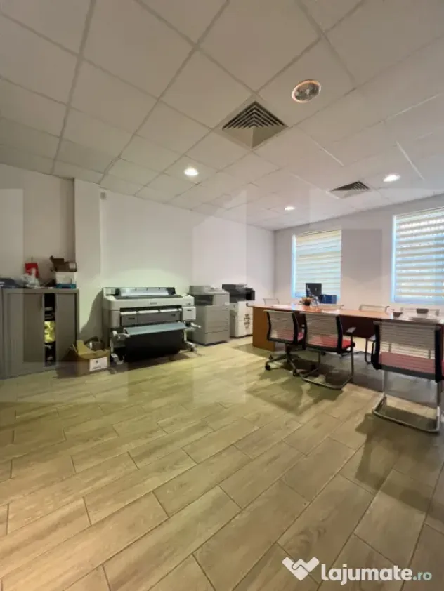 Spațiu comercial, 660 mp, zona Mehala