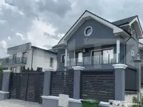 Vilă pentru pretențioși și teren 832mp la intrare în De