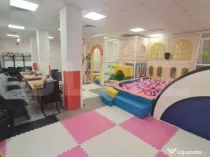 Spatiu comercial, 131 mp, 3 parcari