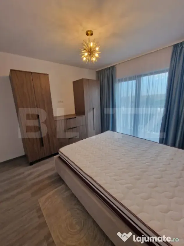 Apartament 2 camere, 45 mp, bloc nou, lift, zona Universită