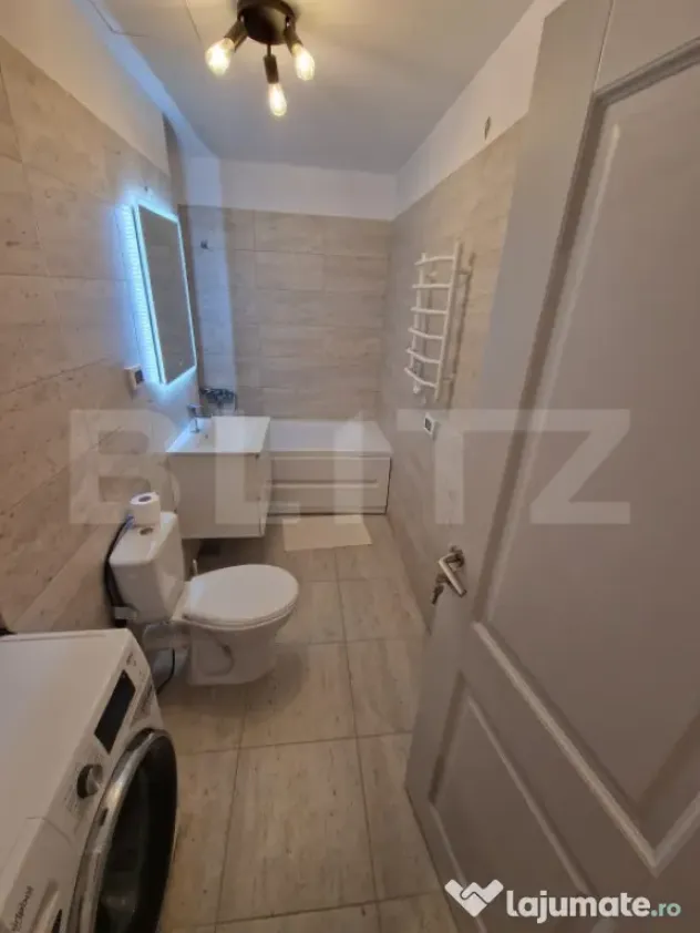 Apartament 2 camere, 45 mp, bloc nou, lift, zona Universită