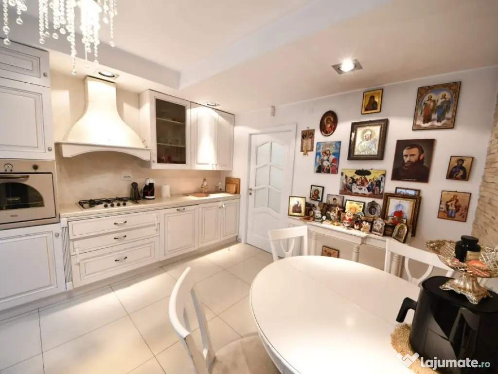 De vanzare – In exclusivitate, Vila in Brates Lake