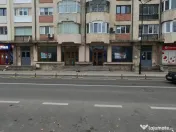 Spațiu Comercial de Închiriat 70 mp, Fațadă din Sticlă, 