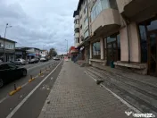 Spațiu Comercial de Închiriat 70 mp, Fațadă din Sticlă, 
